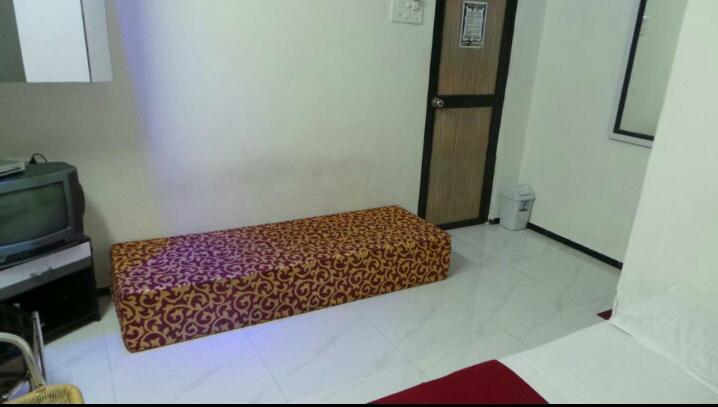 New Metro Guest House Мумбаї Екстер'єр фото